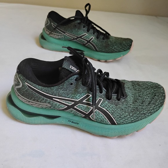 Asics Shoes Womens 9 Gel Nimbus 24‎ Sneakers Running Casual Athleisure Comfort - Picture 1 of 16
